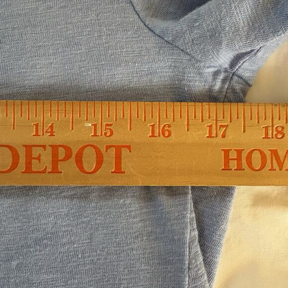 Chico's Women's 3/4 Sleeve “The Ultimate Tee” Light Blue V-neck Size 0 (small) - Picture 11 of 12